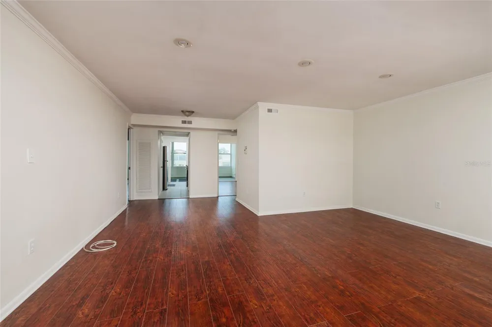 1893 SHORE DRIVE S #209 South Pasadena, FL 33707