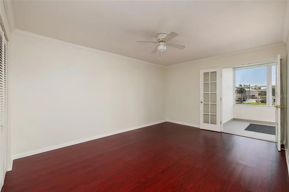1893 SHORE DRIVE S #209 South Pasadena, FL 33707