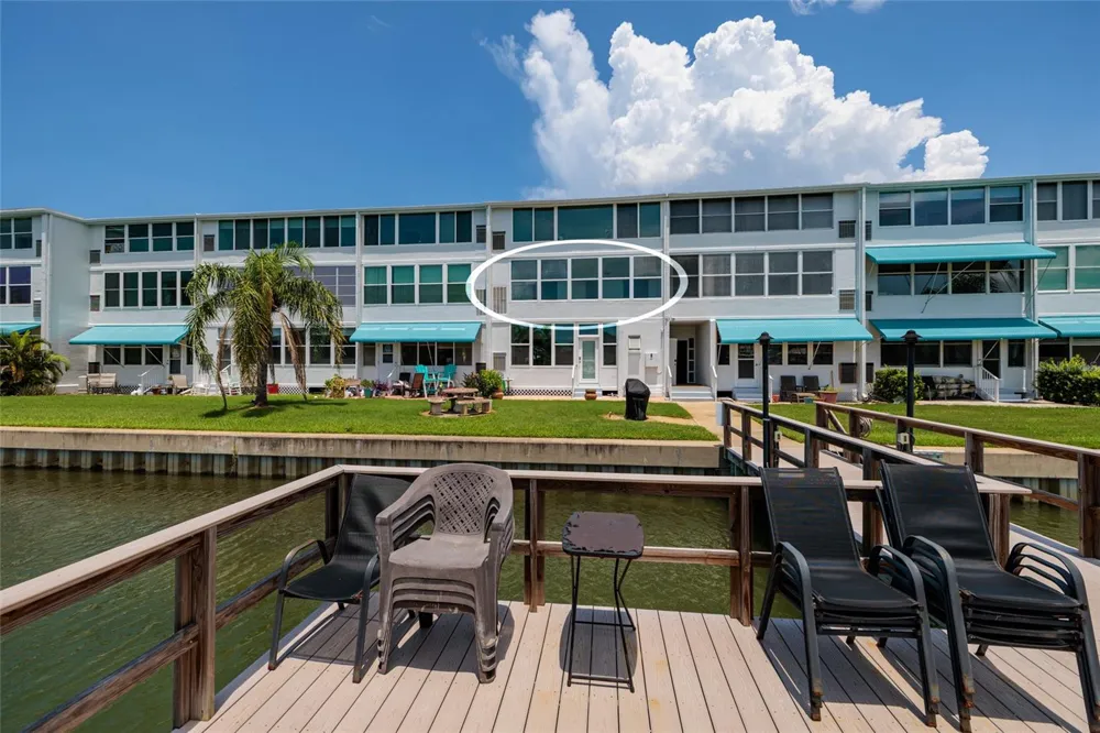 1893 SHORE DRIVE S #209 South Pasadena, FL 33707