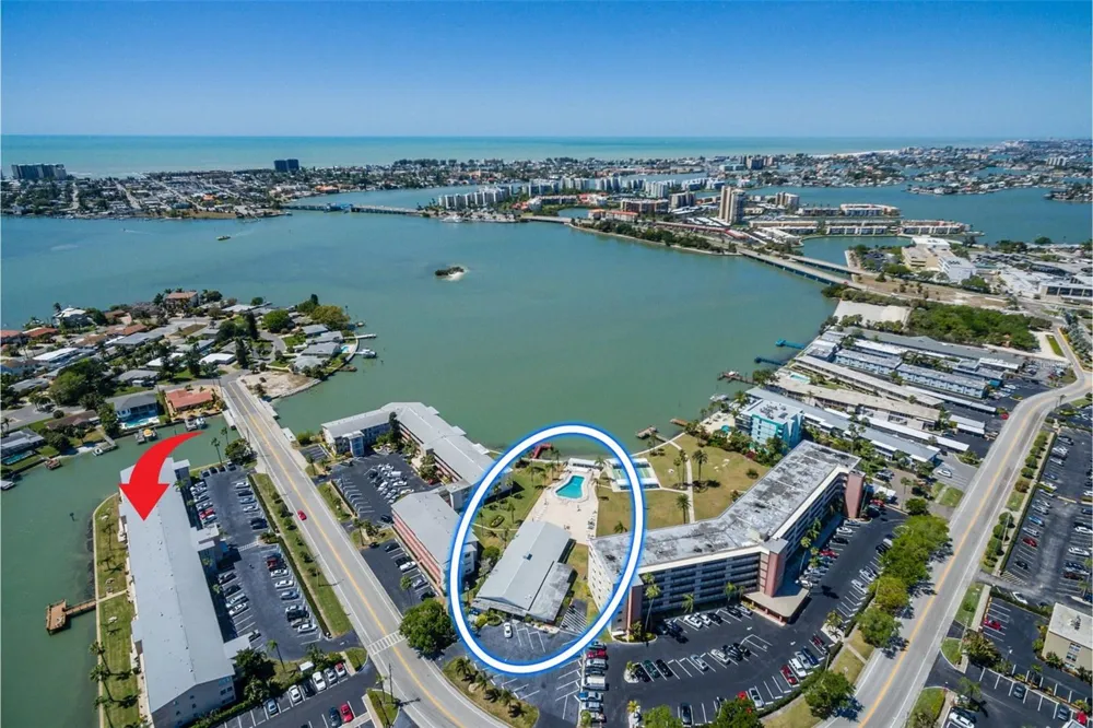 1893 SHORE DRIVE S #209 South Pasadena, FL 33707
