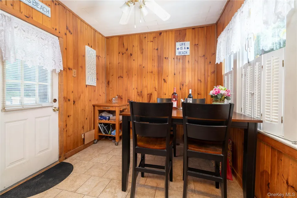 49 Barnes Street Long Beach, NY 11561