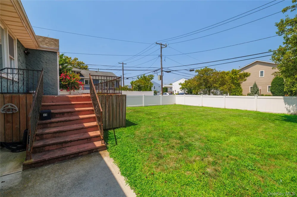 49 Barnes Street Long Beach, NY 11561