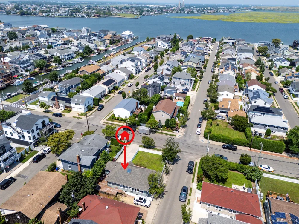 49 Barnes Street Long Beach, NY 11561