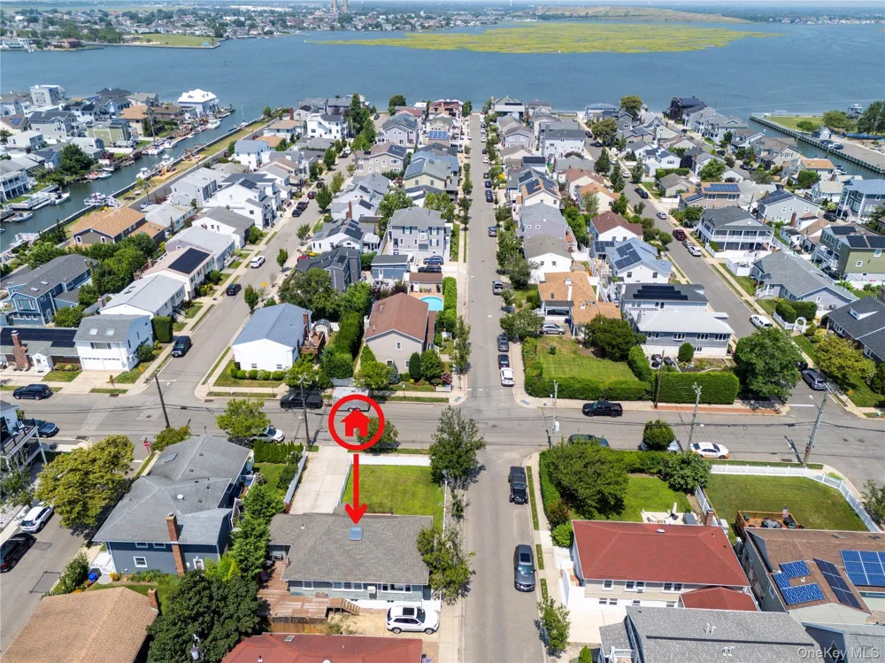 49 Barnes Street Long Beach, NY 11561