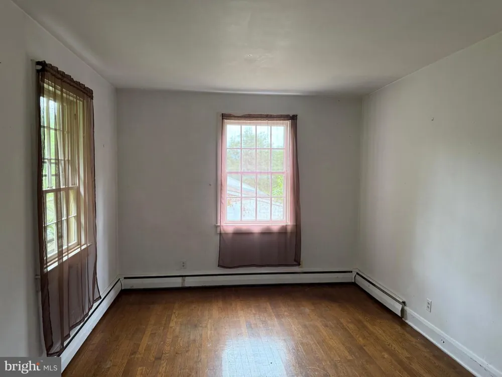 10631 JONES ROAD Kingsville, MD 21087