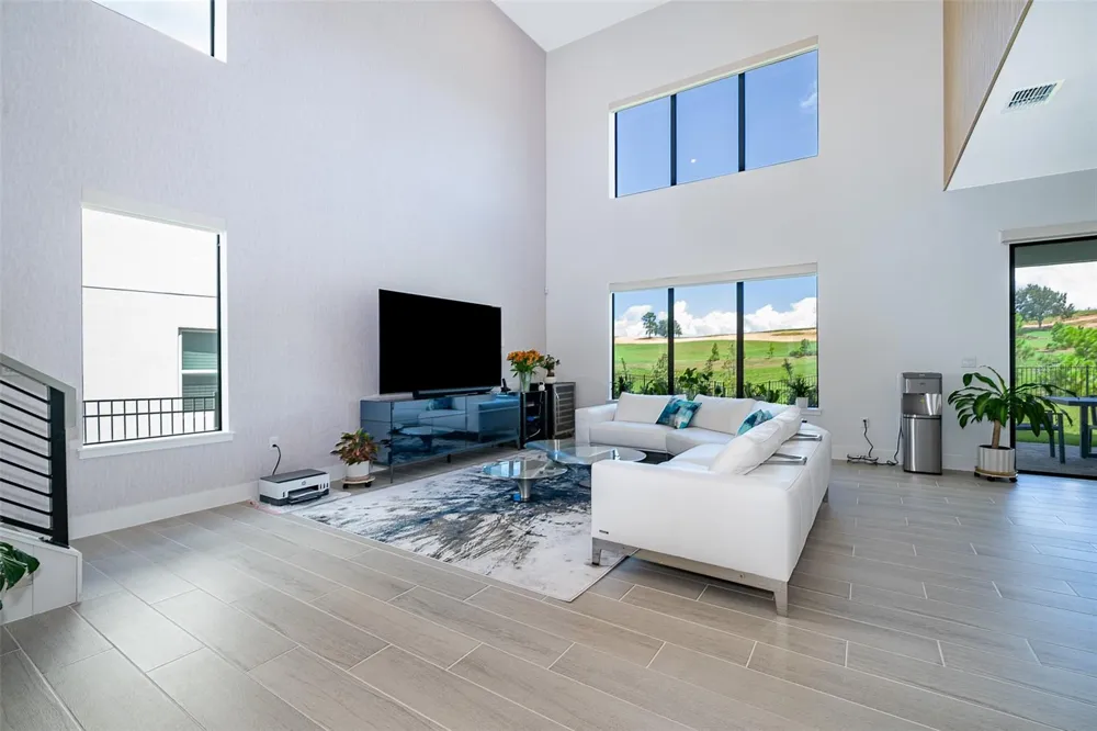16046 VOLTERRA POINT Bella Collina, FL 34756