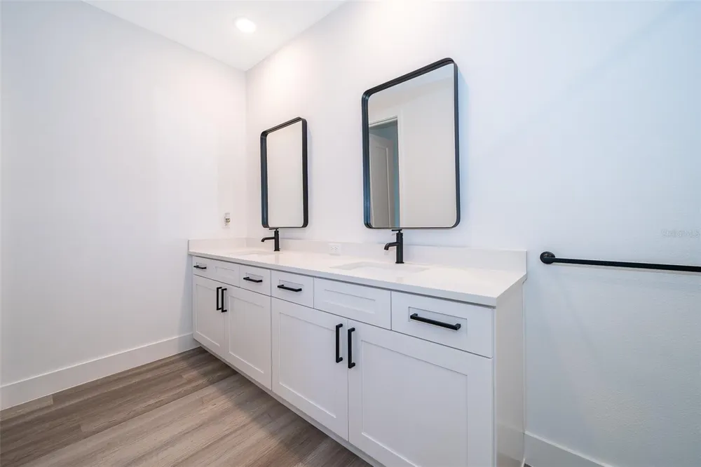 16046 VOLTERRA POINT Bella Collina, FL 34756