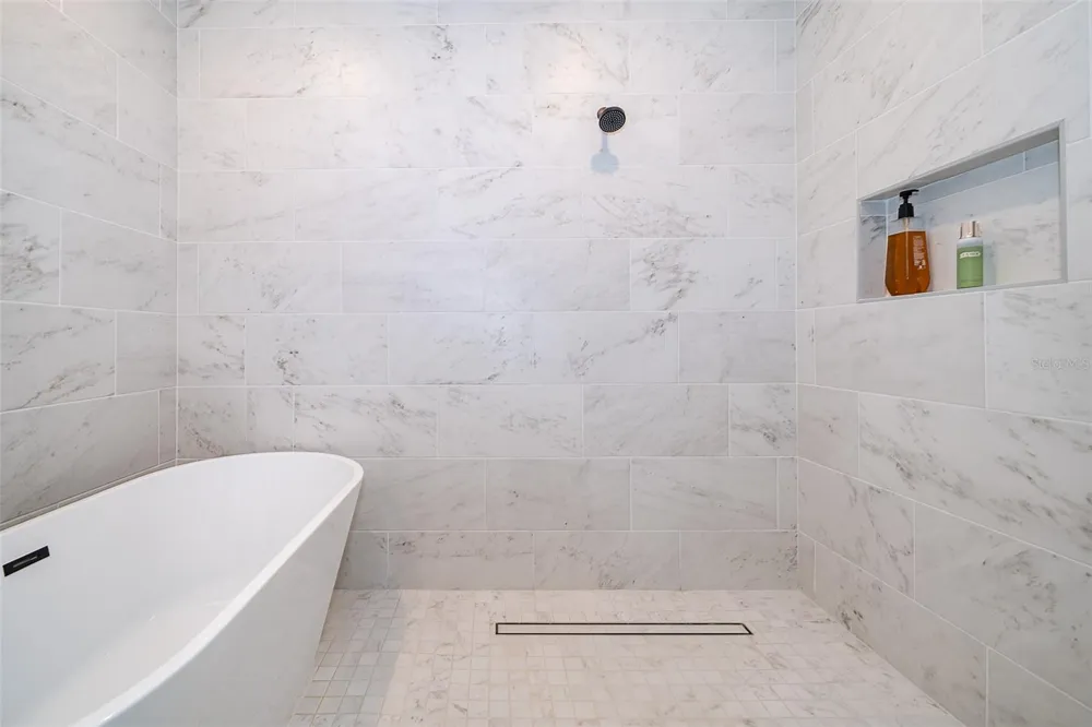 16046 VOLTERRA POINT Bella Collina, FL 34756