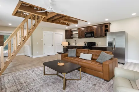 488 Lower Halls Mill Rd