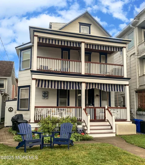 12 Surf Avenue