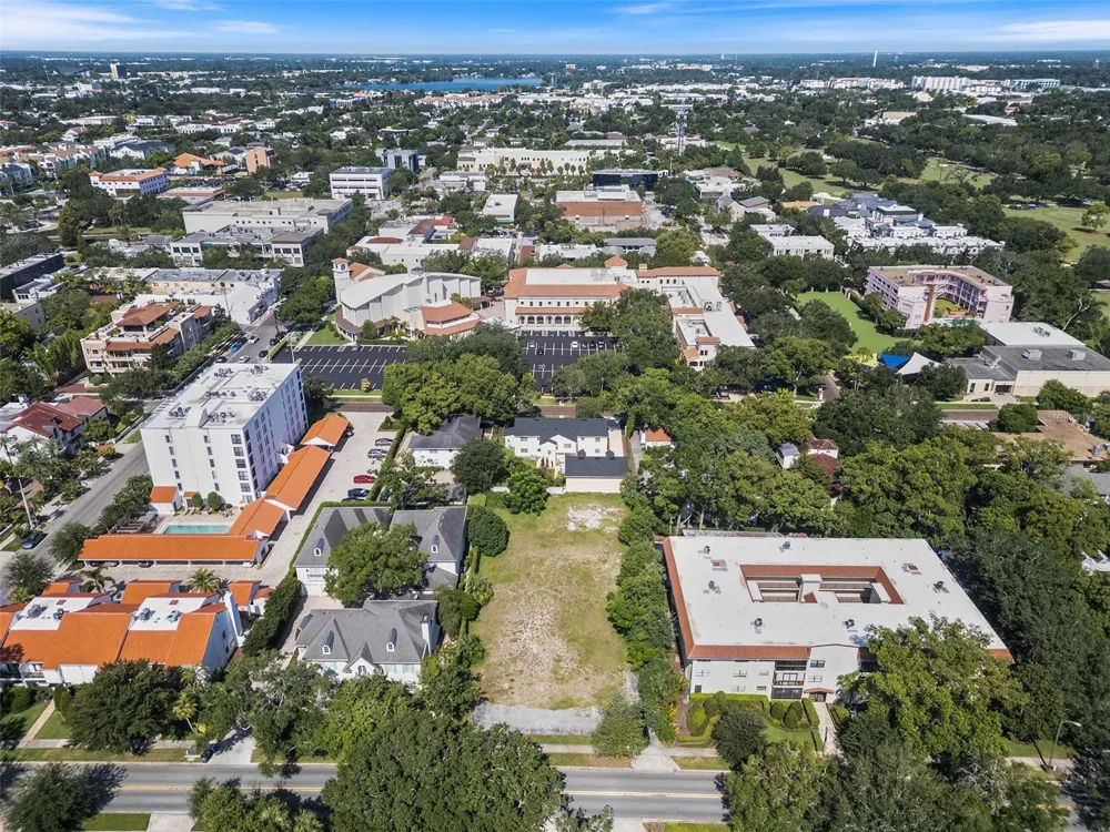 503 INTERLACHEN AVENUE Winter Park, FL 32789