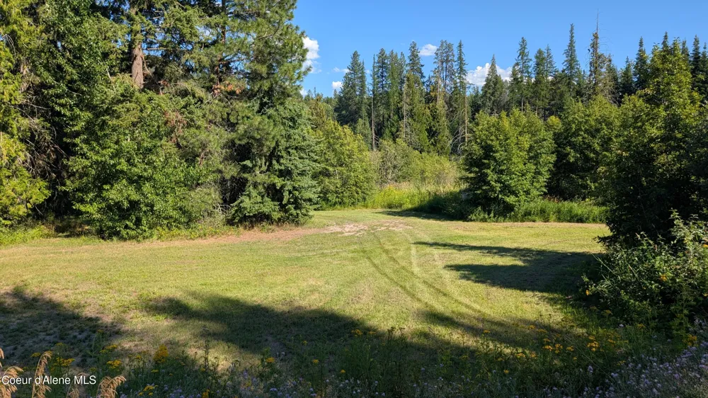 Tract 2 Deep Creak Loop Road Bonners Ferry, ID 83805