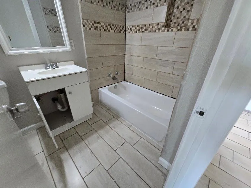 8914 Kellett Street Houston, TX 77078