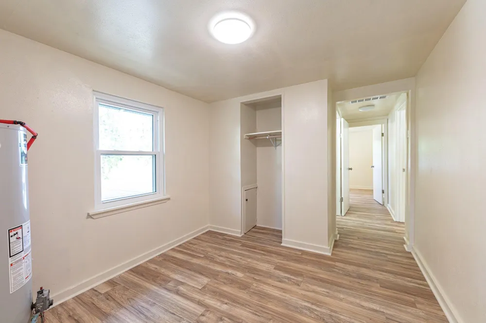 200 Bowie Street Hallettsville, TX 77964