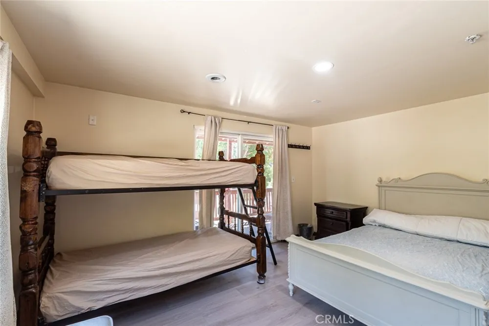 41505 Alder Drive Forest Falls, CA 92339