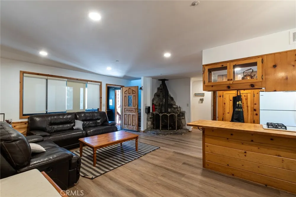 41505 Alder Drive Forest Falls, CA 92339
