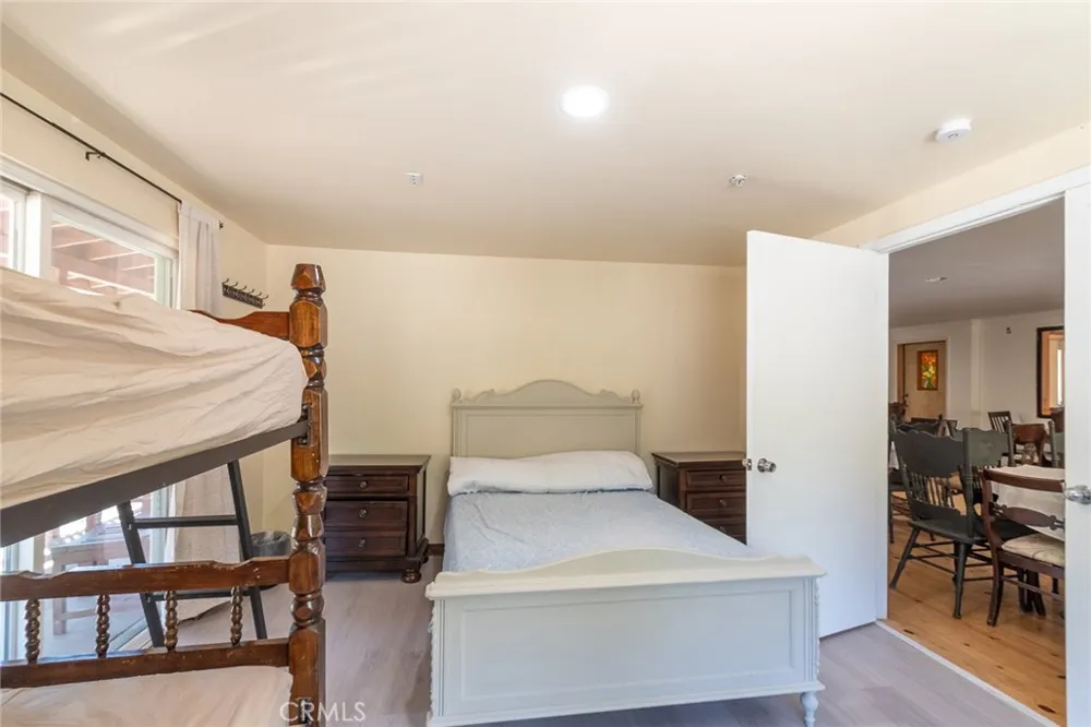 41505 Alder Drive Forest Falls, CA 92339