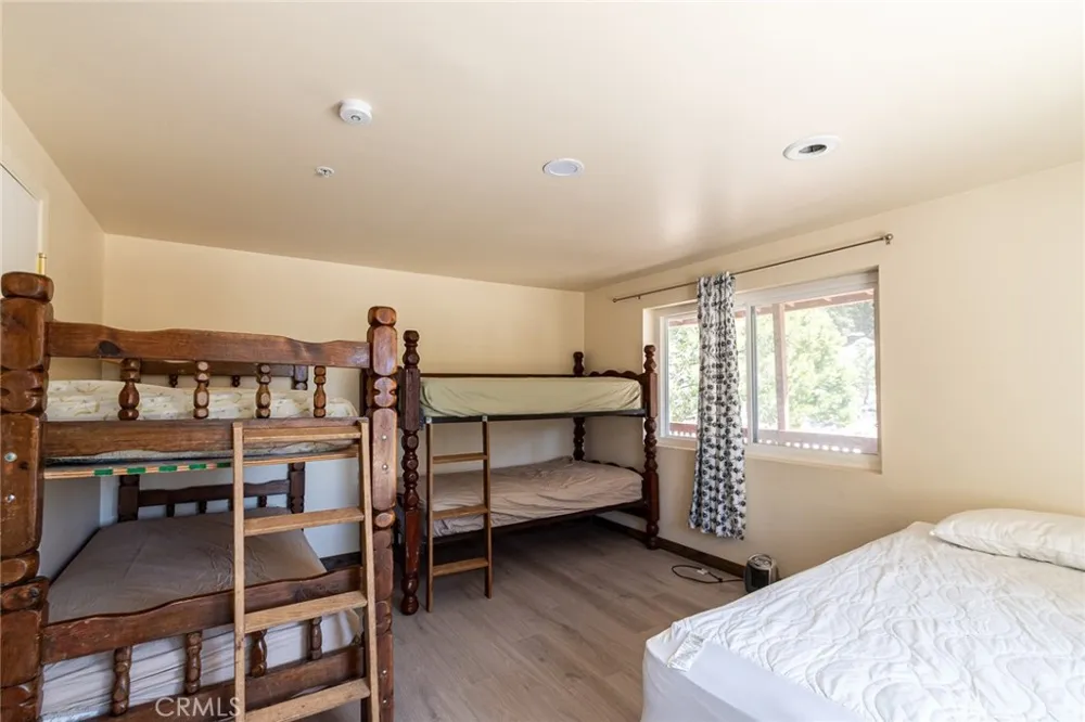 41505 Alder Drive Forest Falls, CA 92339