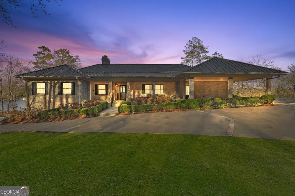 121 Grace TRCE Lizella, GA 31052