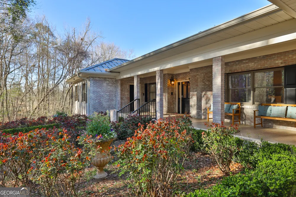 121 Grace TRCE Lizella, GA 31052