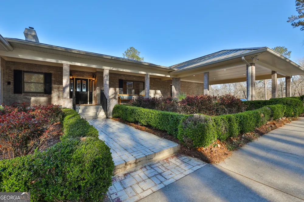 121 Grace TRCE Lizella, GA 31052