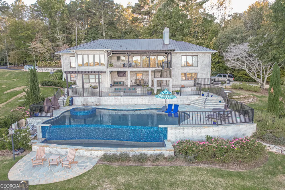 121 Grace TRCE Lizella, GA 31052