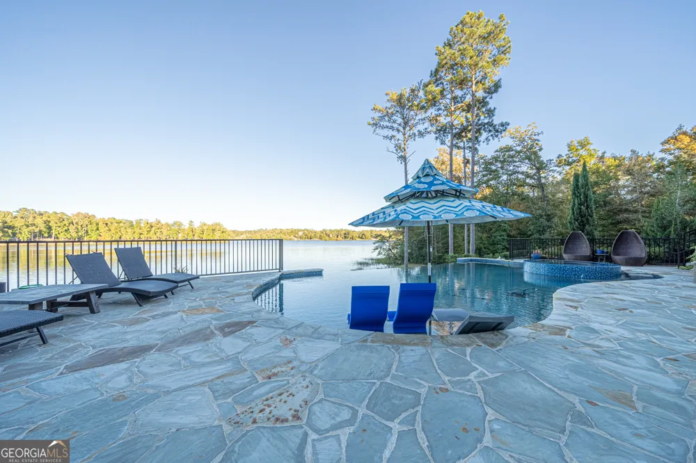 121 Grace TRCE Lizella, GA 31052