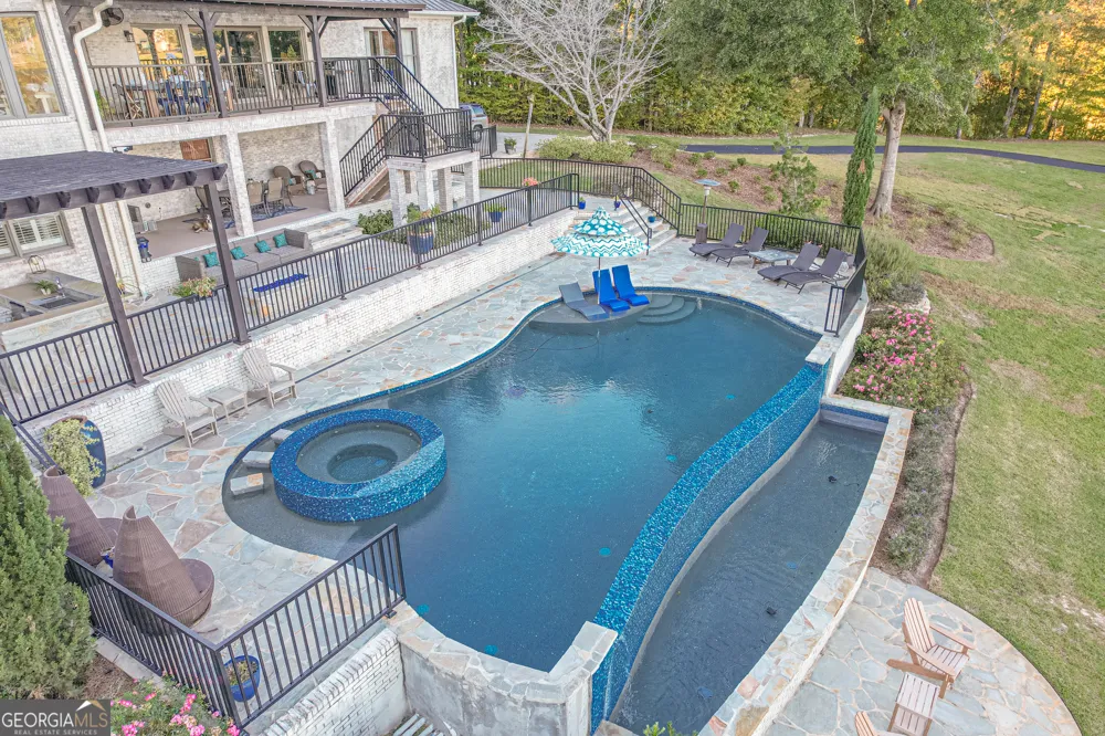 121 Grace TRCE Lizella, GA 31052
