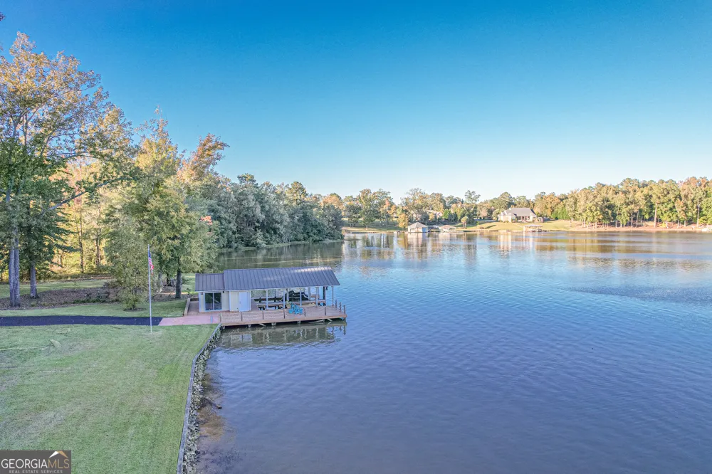 121 Grace TRCE Lizella, GA 31052