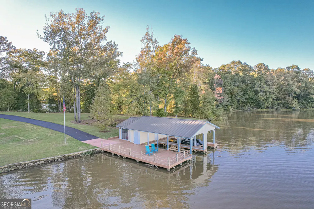 121 Grace TRCE Lizella, GA 31052