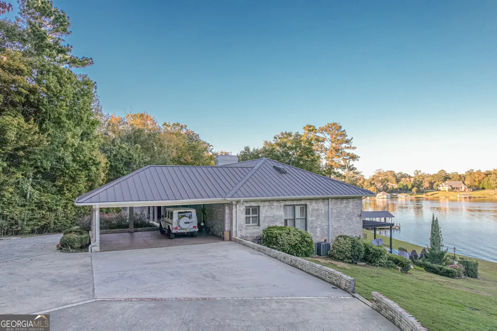 121 Grace TRCE Lizella, GA 31052