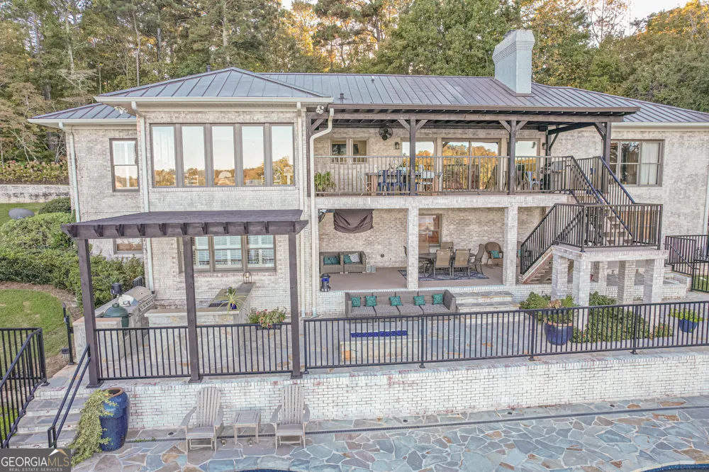 121 Grace TRCE Lizella, GA 31052