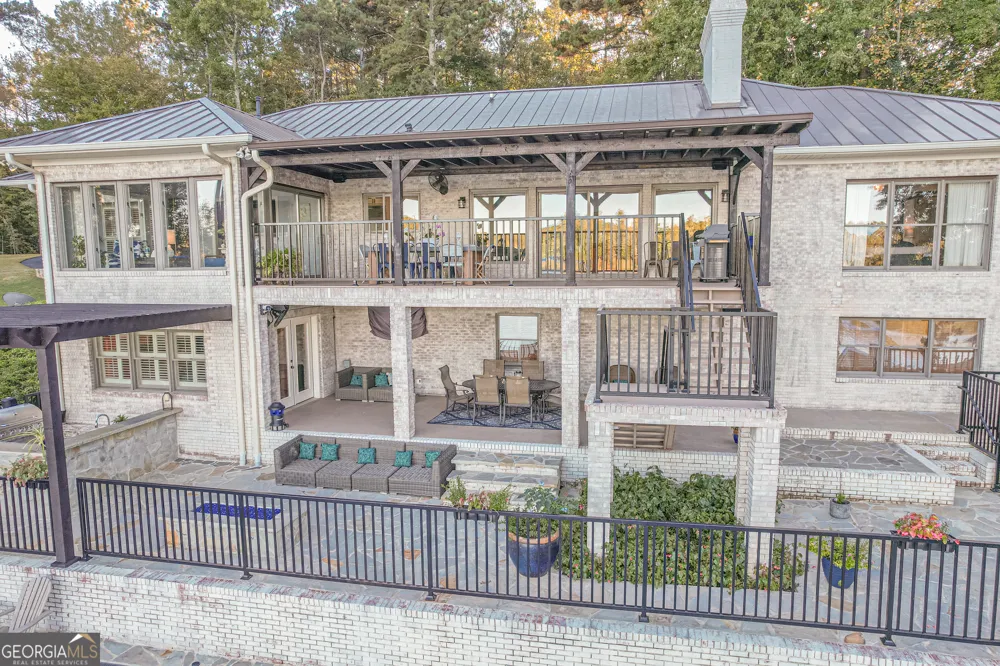 121 Grace TRCE Lizella, GA 31052