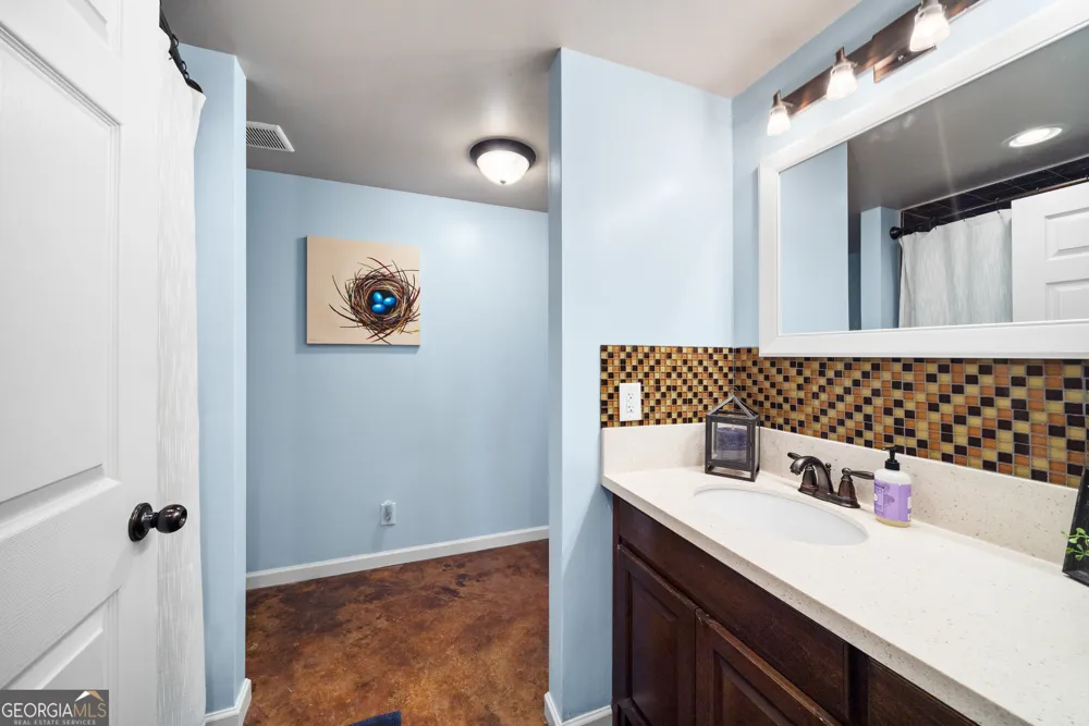 121 Grace TRCE Lizella, GA 31052