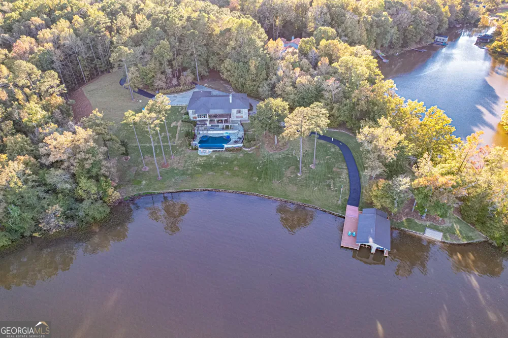121 Grace TRCE Lizella, GA 31052