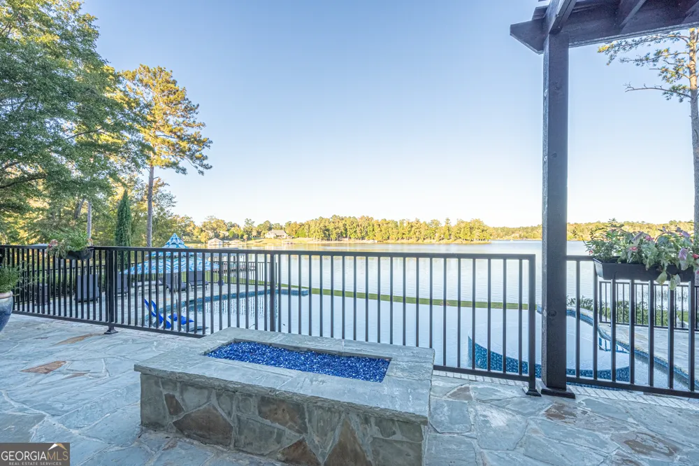 121 Grace TRCE Lizella, GA 31052