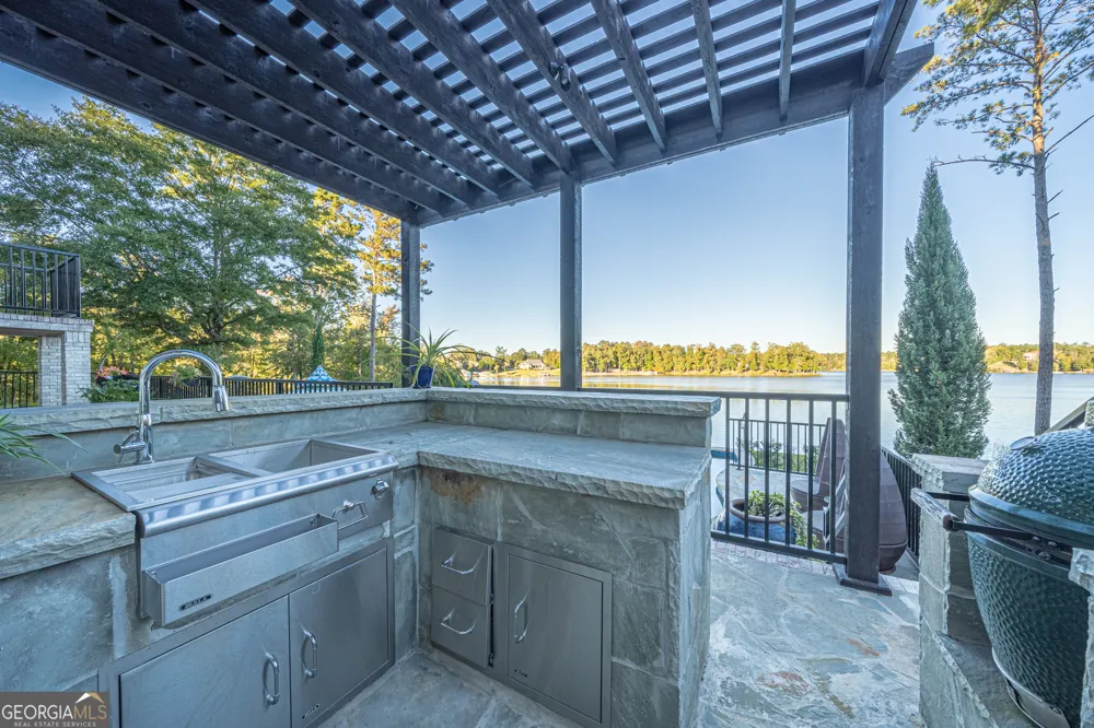 121 Grace TRCE Lizella, GA 31052