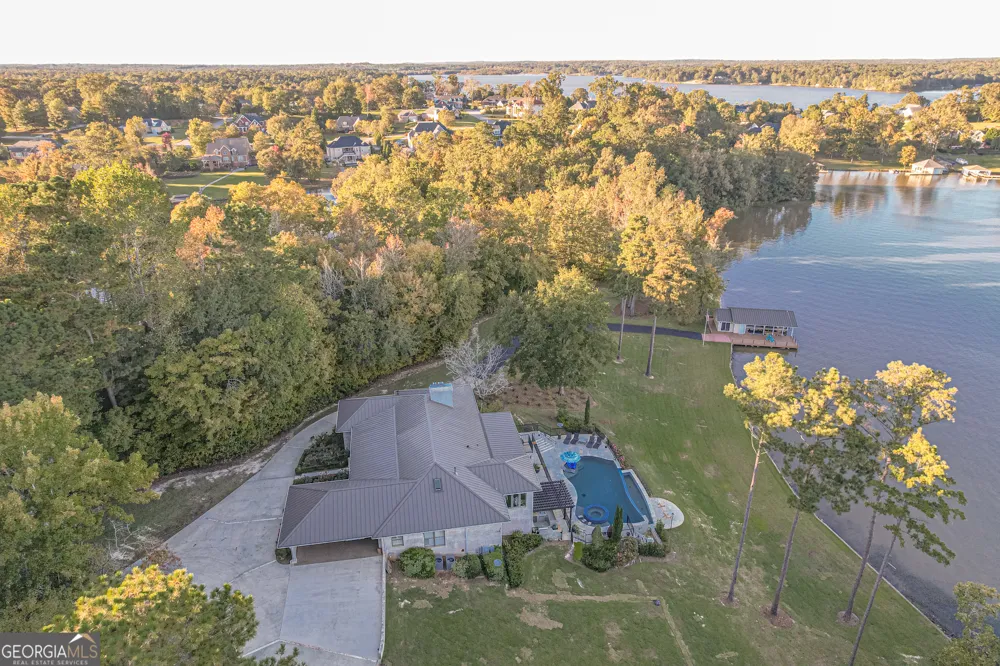 121 Grace TRCE Lizella, GA 31052