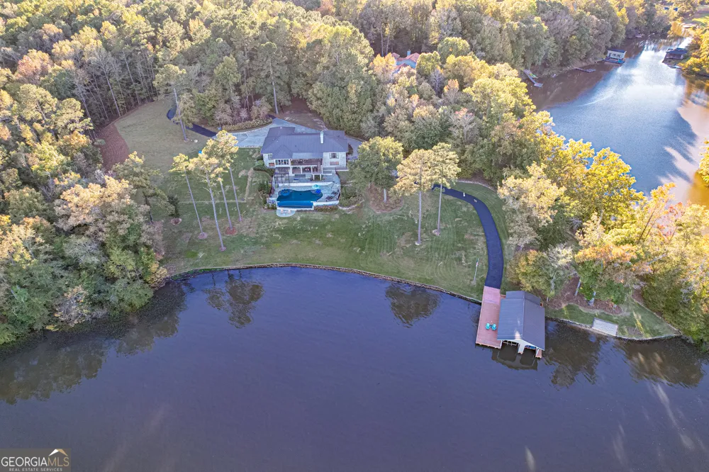 121 Grace TRCE Lizella, GA 31052