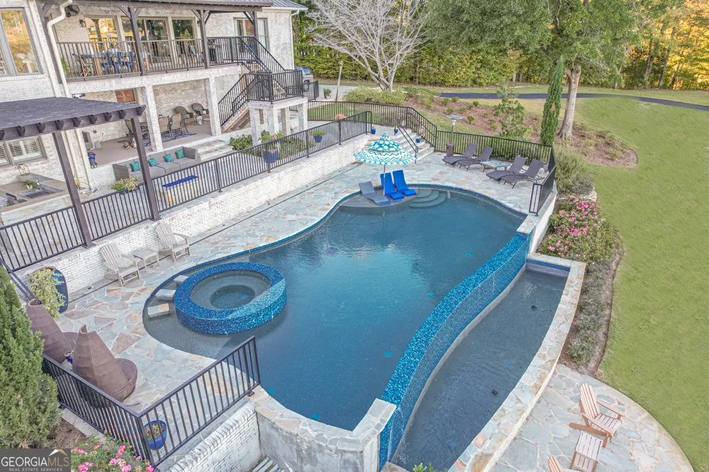 121 Grace TRCE Lizella, GA 31052