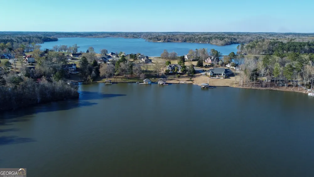 121 Grace TRCE Lizella, GA 31052