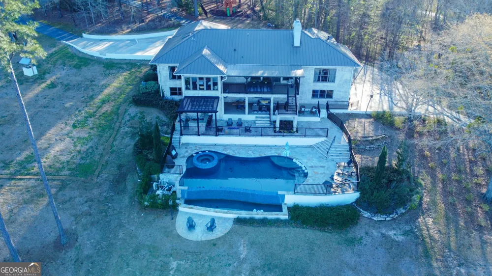 121 Grace TRCE Lizella, GA 31052