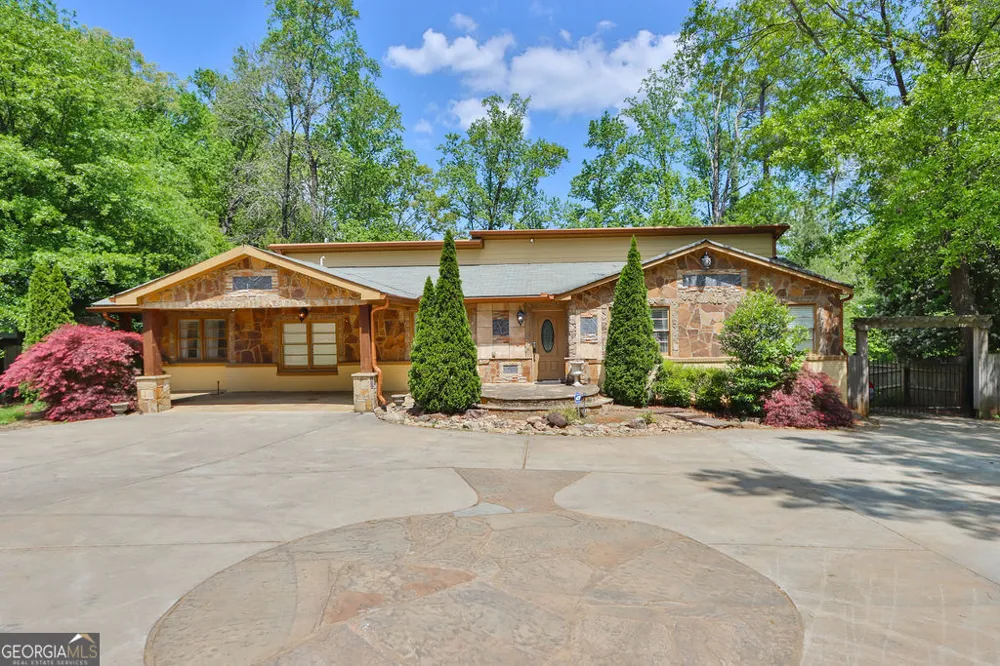 4081 Ashford Dunwoody RD NE Brookhaven, GA 30319