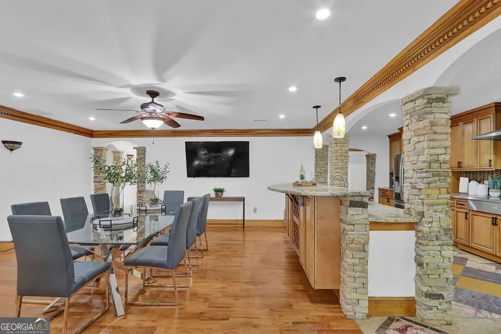 4081 Ashford Dunwoody RD NE Brookhaven, GA 30319