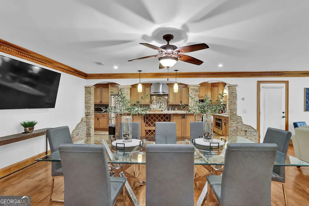 4081 Ashford Dunwoody RD NE Brookhaven, GA 30319