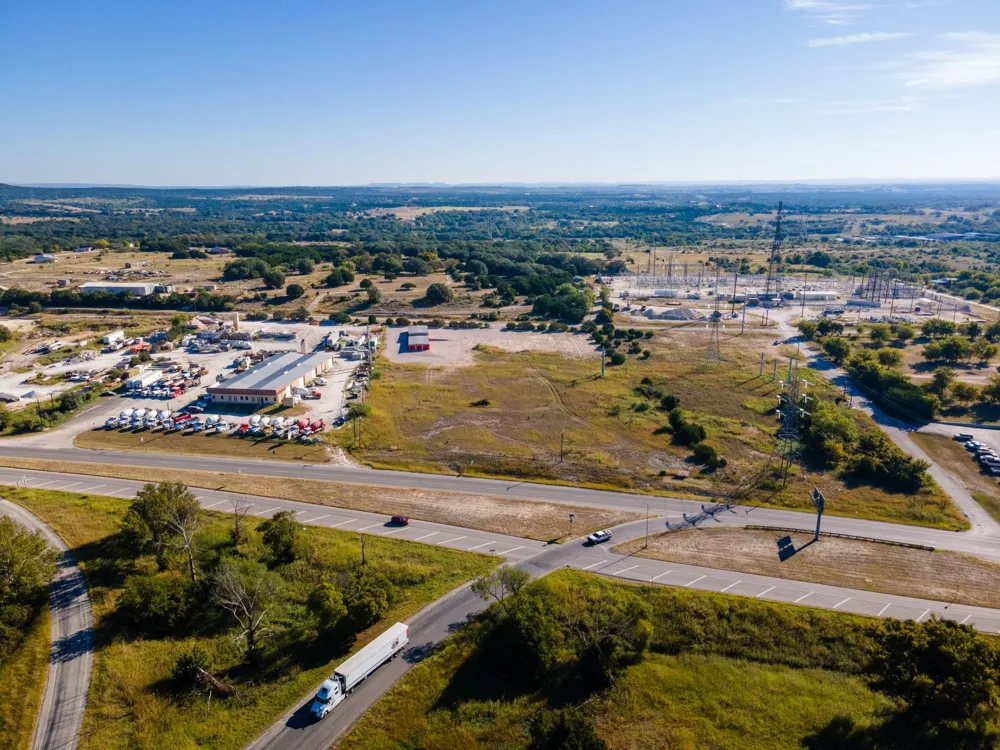 1550 Us Highway 281 Lampasas, TX 76550