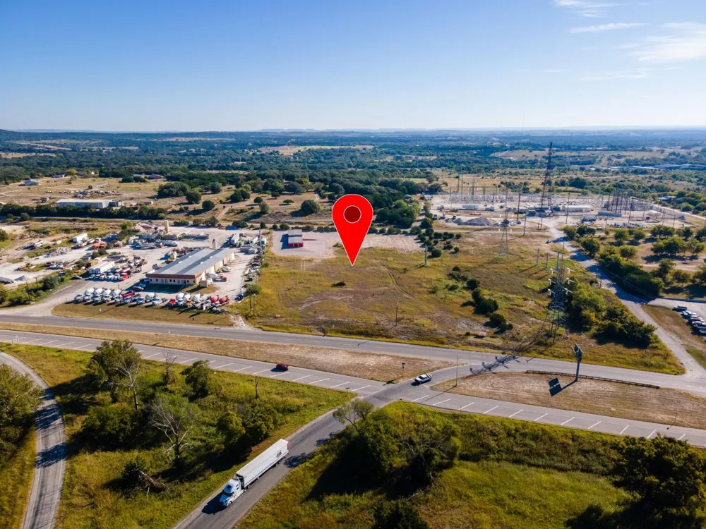 1550 Us Highway 281 Lampasas, TX 76550