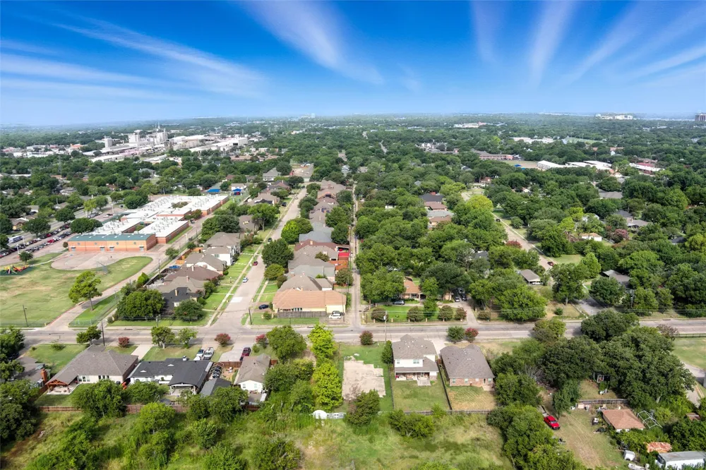 630 Irving Heights Drive Irving, TX 75061