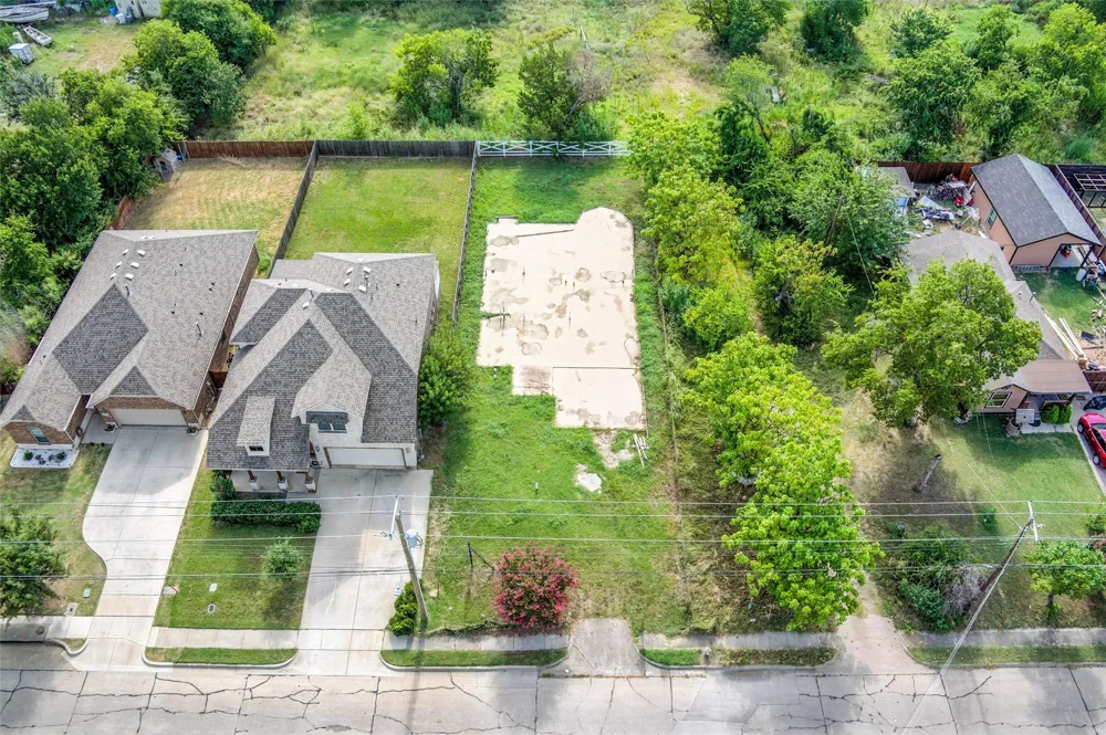 630 Irving Heights Drive Irving, TX 75061