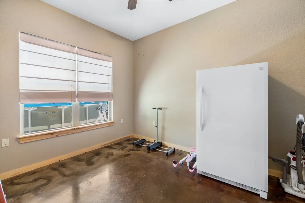12701 FM 2010 Chandler, TX 75758